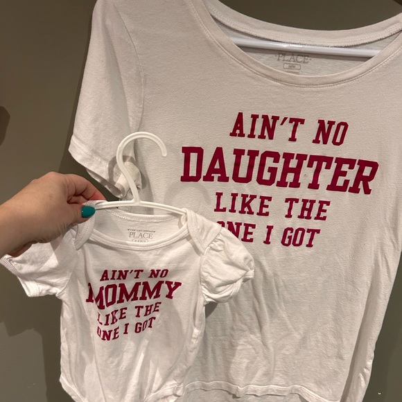 Mommy & Me | Ain't no Mommy like the one I got - Picture 2 of 4